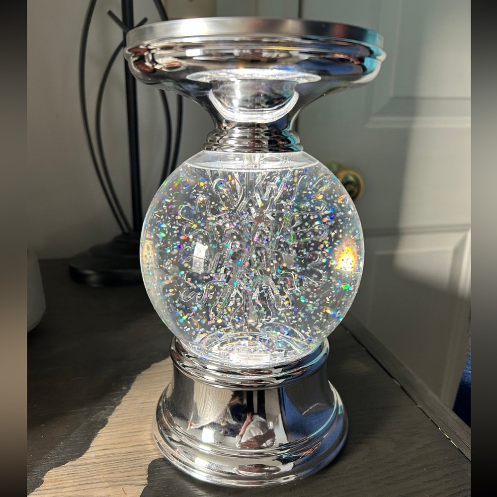 Silver Glitter Globe Candle Holder